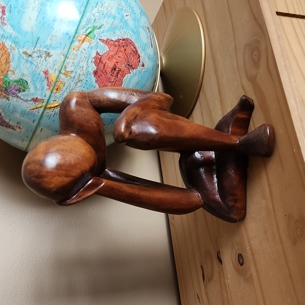 Hand carved Wood Sculpture Figurine "Thinker"